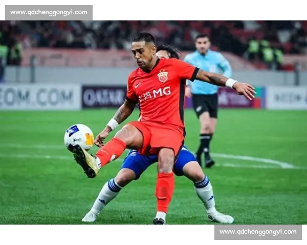 绝杀时刻!莱昂纳多抽筋也要进球,为 ICU 母亲书写奇迹之夜 绝杀时刻!莱昂纳多抽筋也要进球,为 ICU 母亲书写奇迹之夜